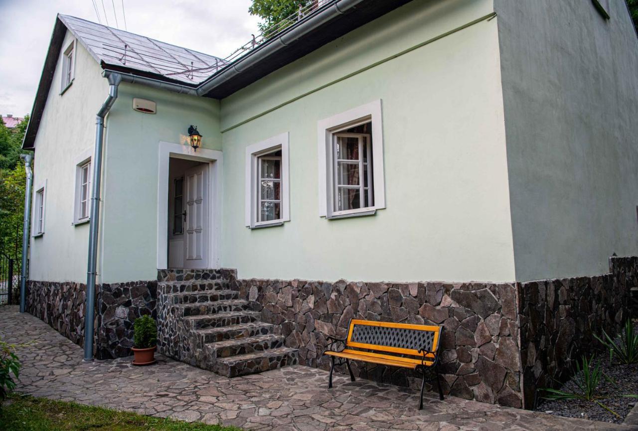 Holiday Home Банска-Штьявница Экстерьер фото